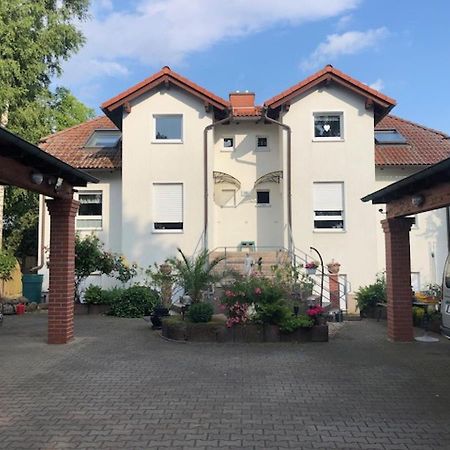 Appartamento Ferien In Potsdam Esterno foto